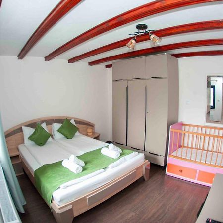 La Coti Villa Tărlungeni Exterior foto